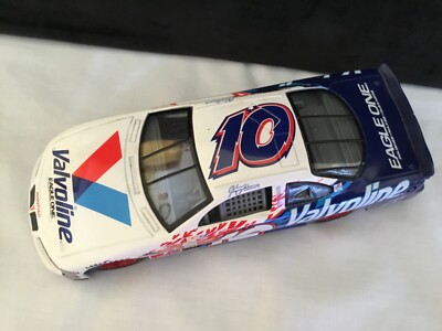 2001 Racing Champions NASCAR #10 Johnny Benson 1:24 Die cast