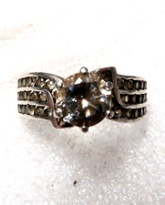VINTAGE CLASSIC STERLING SILVER CLEAR CRYSTAL CZ STONE RING  SIZE 7