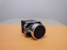 Telemechanique - XB2BA21 - Taster / Halter / Kontakte - 22mm - schwarz - NEU!!!