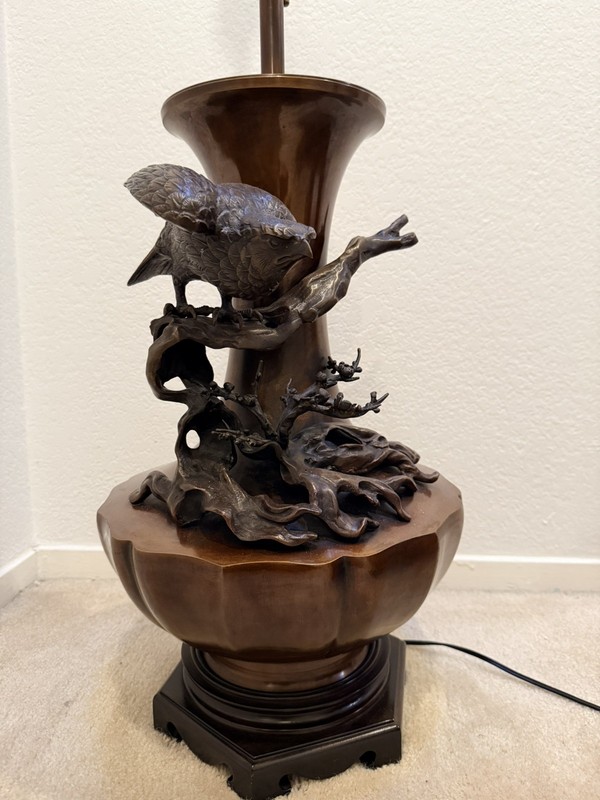 Large Antique Bronze Japanese Bird of Prey Lamp 2 Bulbs Meiji period GORGEOUS!