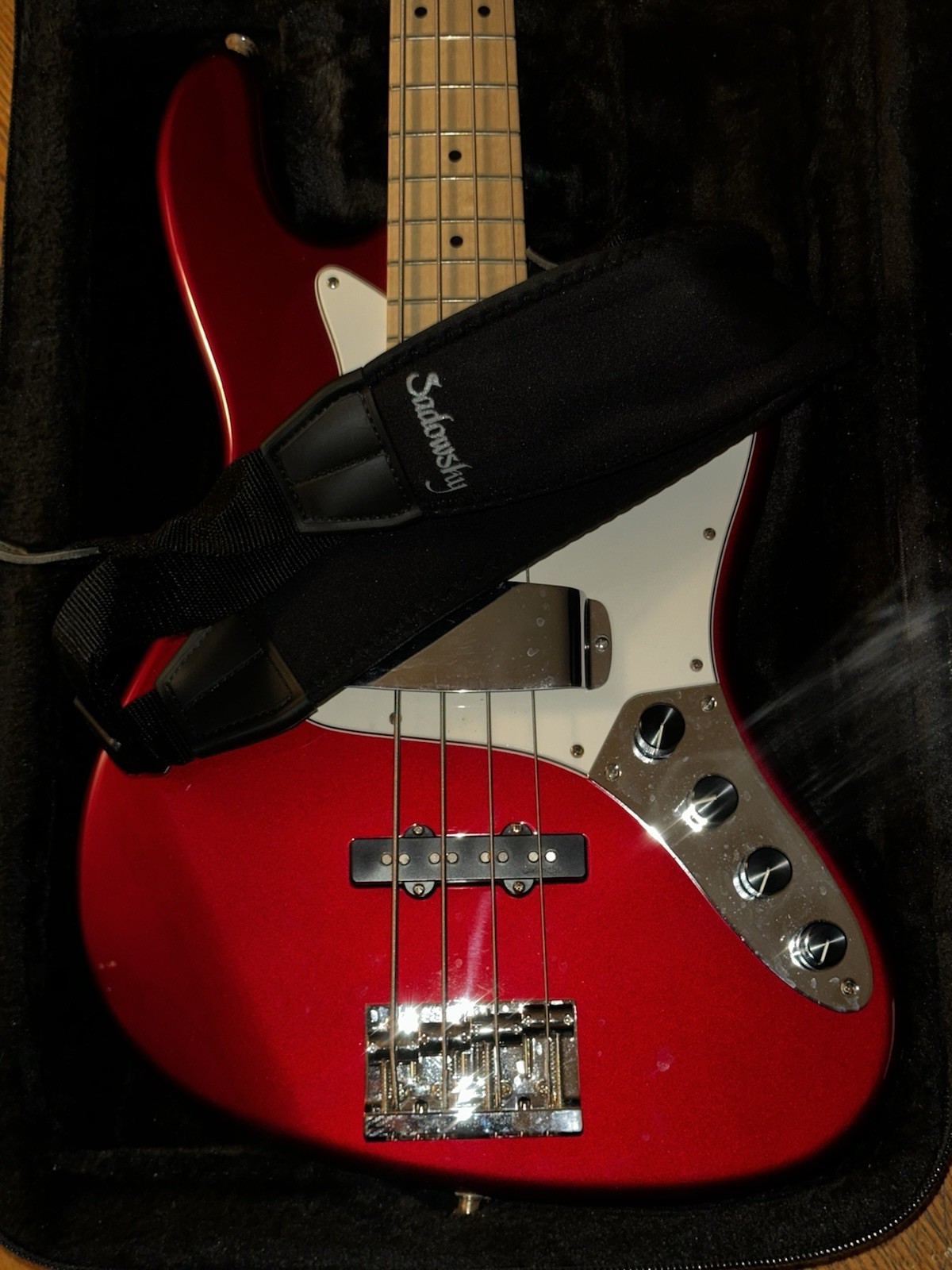 Sadowsky (Japan) MetroExpress 2018 Candy Apple Red Jazz Bass NEW