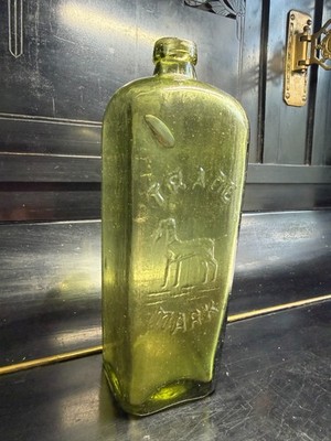 Antique Dog Trade Mark J.J.W. PETERS Hamburg Gin Bottle Olive Green Glass Rare