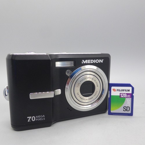 Medion Digitalkamera MD 85830 7.0MP schwarz getestet