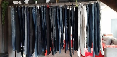 Wiederverkäufer Konvolut 35 Jeans alle Marken alle Größen alle Stile Vintage