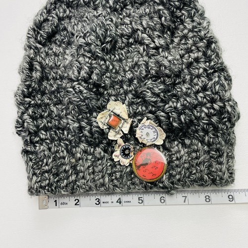 Handgefertigte gehäkelte Beanie Mütze Damen Einheitsgröße grau Steampunk Willow Wear Designs - Bild 4 von 4