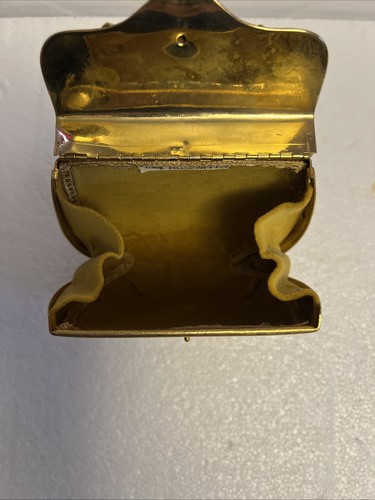 Vintage Harry Rosenfeld Metal Purse Gold Engraved Cresent Flip Hinged Opening - Picture 7 of 11