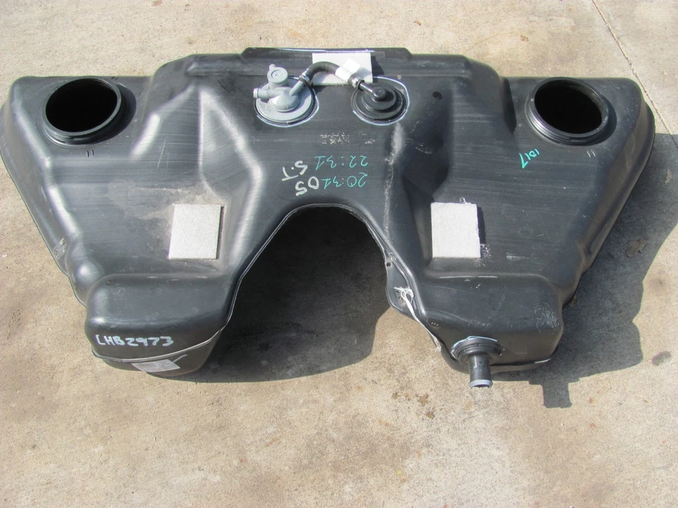 Tanque de gasolina Jaguar tipo S 2005 Foto 2 de 2