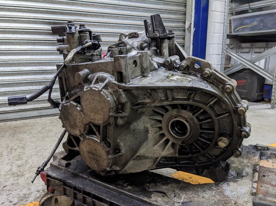 SSANGYONG KORANDO 2012 2.0 XDI DIESEL 6 SPEED MANUAL GEARBOX 31020 34001 - Image 2 of 4