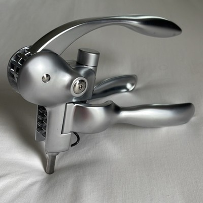 Costco professional wine bottle opener corkscrew kit