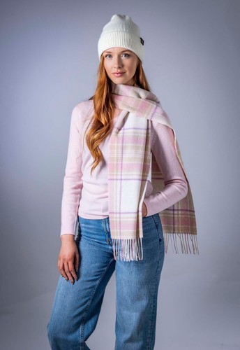 Heritage Traditions 100% Pure Wool Scarf. Wool Scarves, Tartan Scarves - Picture 105 of 110