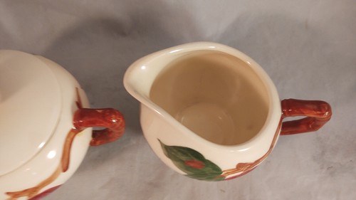 Franciscan Apple Sugar Bowl and Creamer - Picture 4 of 7