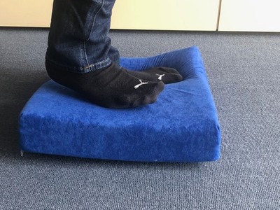 Orthopädisches Fitnesskissen light zum Koordinationstraining Balancepad