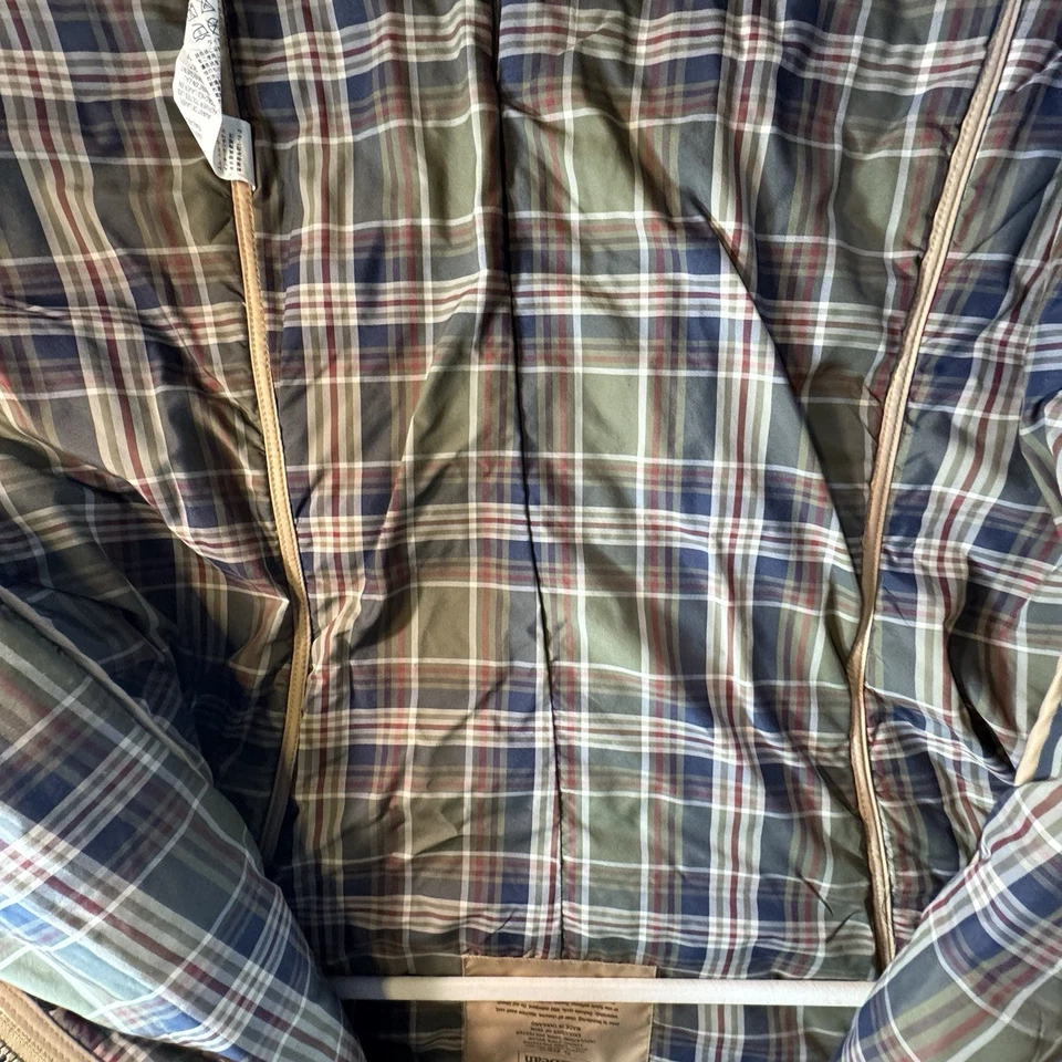 Jaqueta LL Bean acolchoada celeiro preta xadrez forrada gola de veludo feminina P - Imagem 3 de 4