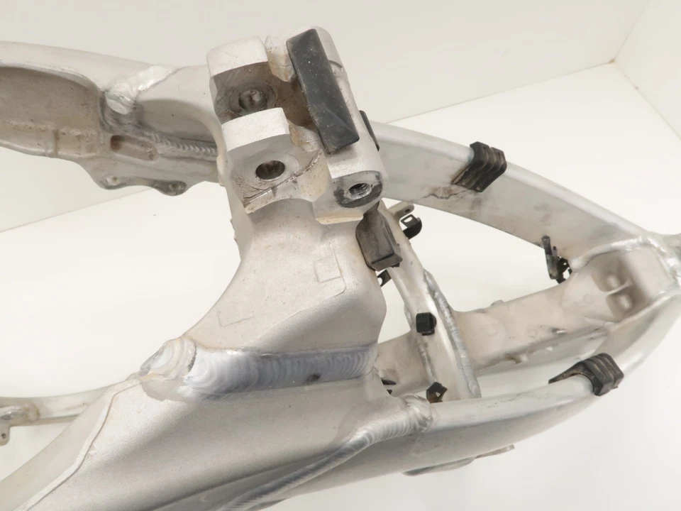 Kawasaki KX450F - Chassi de quadro principal de estoque - 2016 KX450 FABRICANTE DE EQUIPAMENTO ORIGINAL - Imagem 3 de 4