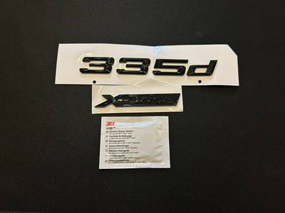 BMW 335d + Xdrive ABZEICHEN IN SCHWARZ GLÄNZEND. GRATIS ALKOHOLTUPFER