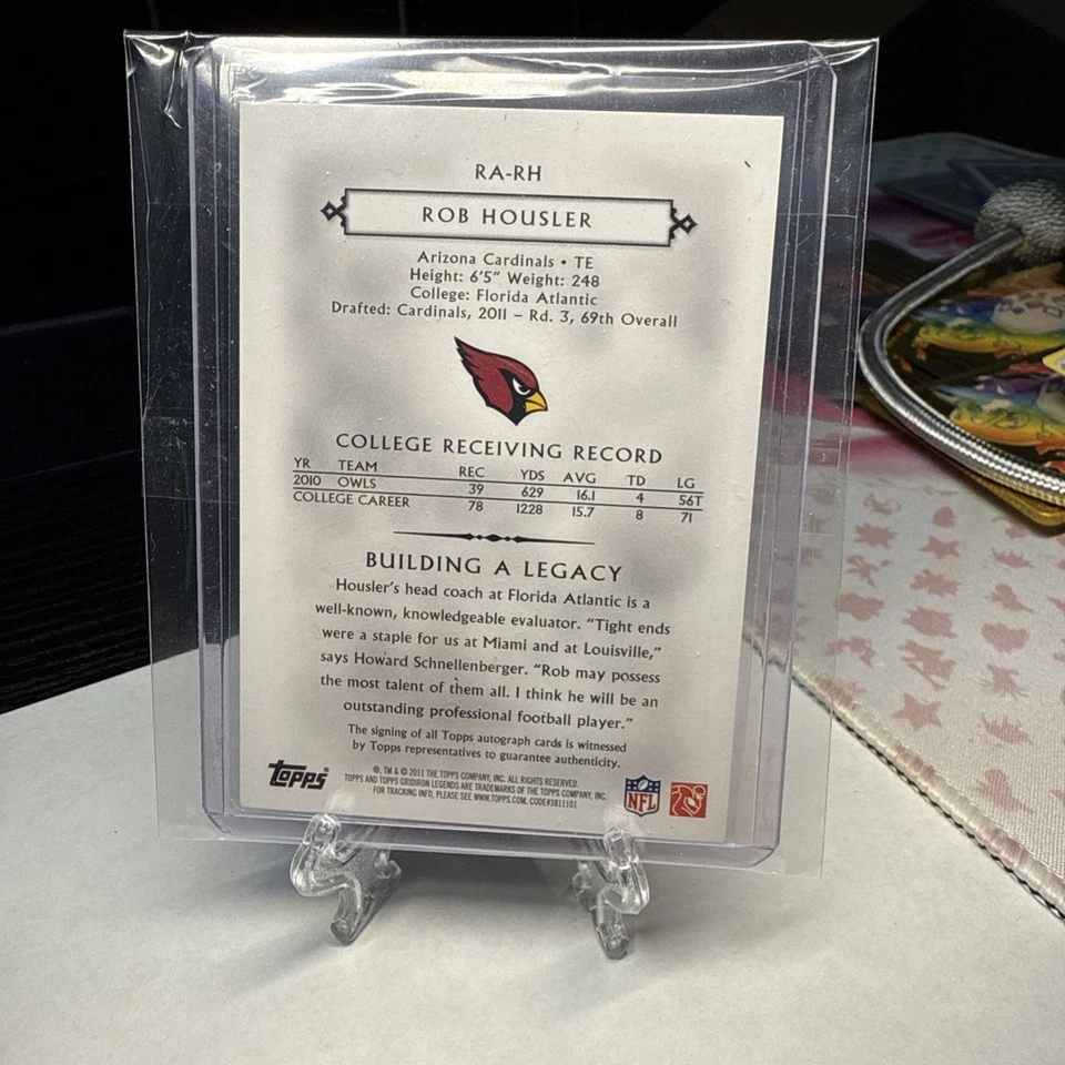 2011 Topps Gridiron Legends - Rookie Autographs Blue Rob Housler (AU, RC)33/50💥 - Image 3 of 3