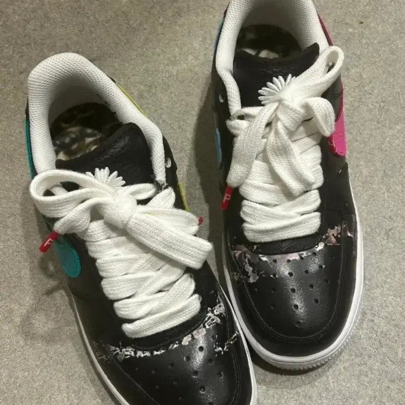 Nike Sneakers US6 Size Black 240