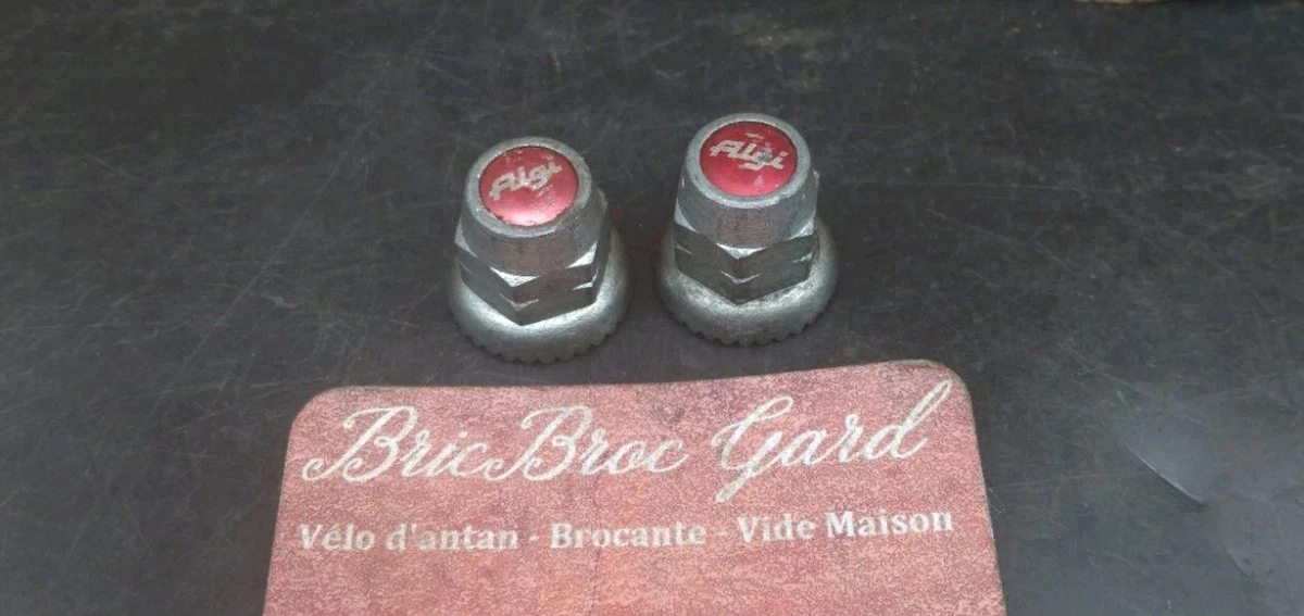 Ecrous de roue pour vélo de course ancien 8mm papillon
