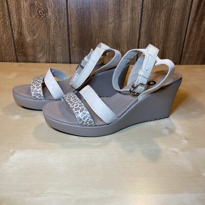 Crocs Leigh II Wedge Sandals Women s 10 Taupe Leopard Print Ankle Strap Comfort