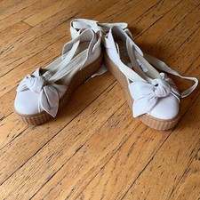 Fenty Puma By Rihanna Women Bow Creeper Sandal Leather Upper Beige Sz 7M-NEW