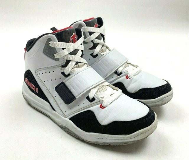 AND1 Men's Capital 3.0 Casual Athletic Basketball Shoes Size 10 for