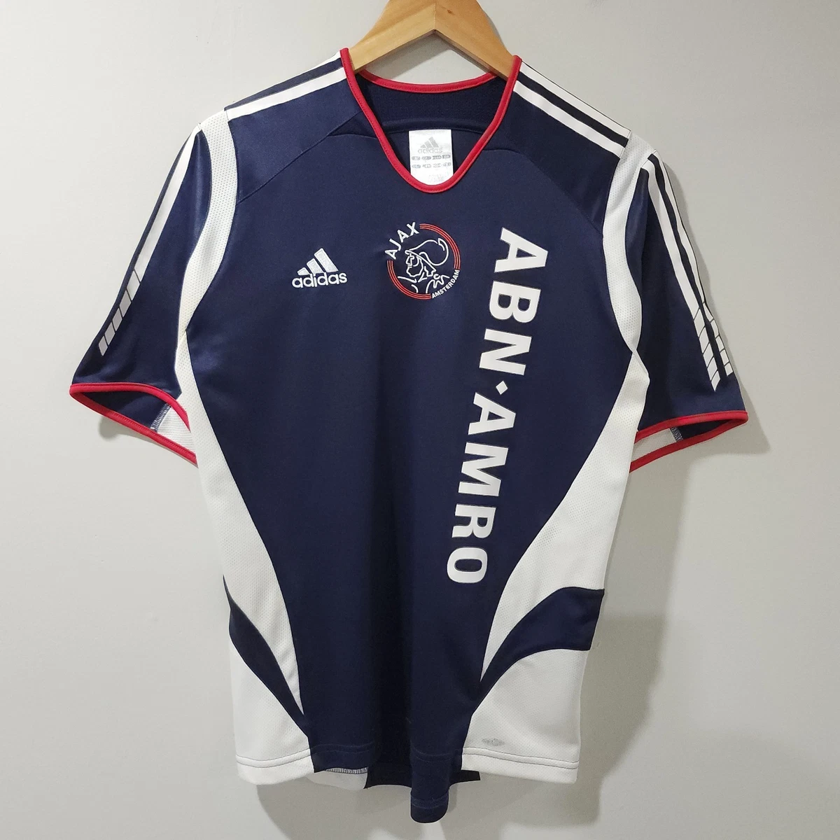 Preços baixos em Tamanho S Ajax Amsterdam Clube Internacional de