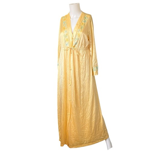 Vintage Set Robe and Nightgown Yellow Embroidered Womens Size Small S ...