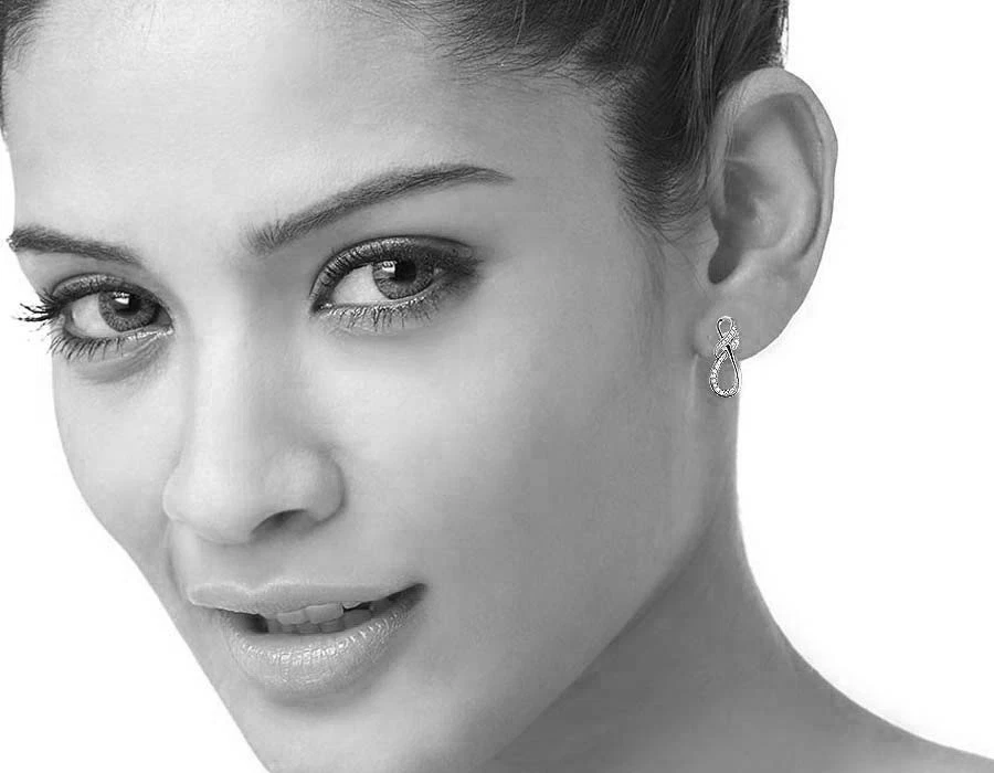 Pendiente colgante de cinta infinita de diamantes genuinos de oro blanco de 10 quilates para dama .25 quilates Foto 2 de 4