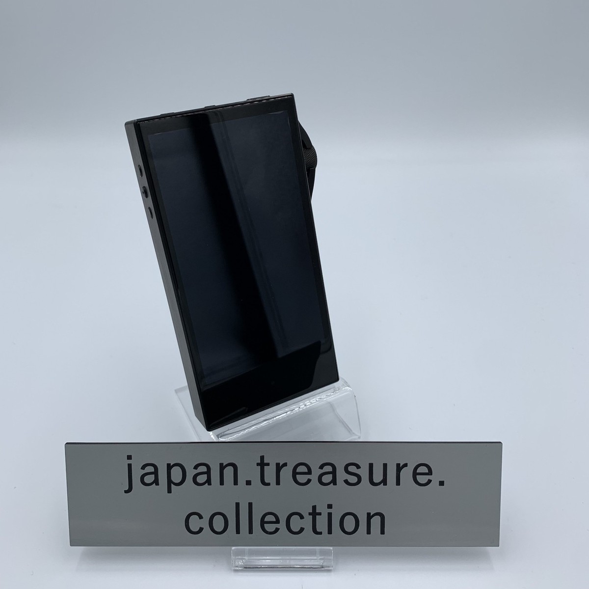 Astell&Kern SA700 Onyx Black High-Resolution Portable Audio Player