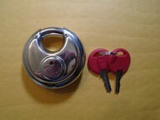 PODS HEAVY DUTY STAINLESS DISC. PADLOCK PADLOCK WITH 2 KEYS FREE SHIP