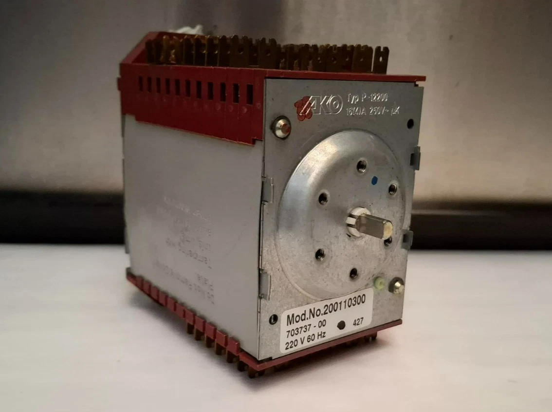 Washer Timer Cycle, 220V/60Hz, Speed Queen, P/N: F160304P , F200110300 [Used]