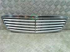 Calandre Mercedes 611