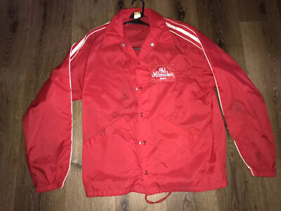 VINTAGE OLD MILWAUKEE Beer Patch Button Up Jacket Windbreaker 100% Nylon MEDIUM