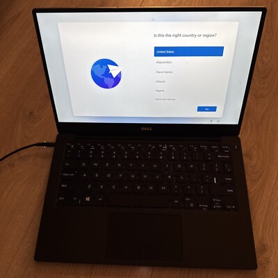 Dell XPS 13 9350 - i5-6200U 8GB/256GB Windows 11 Laptop