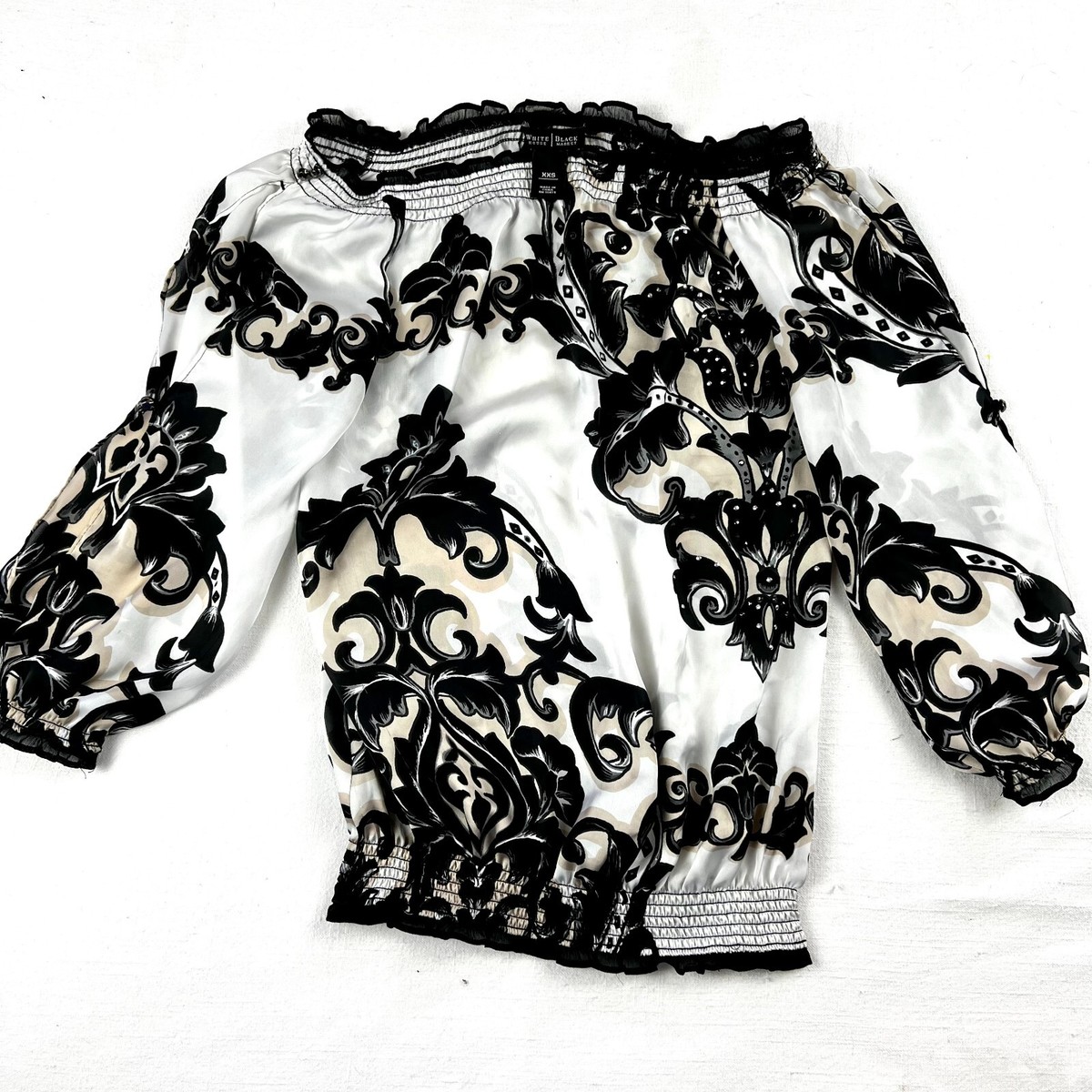 White House Black Market XXS Off Shoulder Blouse Black White Long