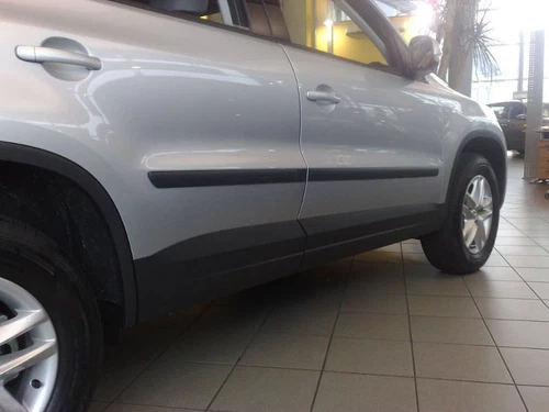 VW TIGUAN  Side Protection Mouldings / Door Protector /Rubbing Strips