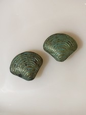 Czech Glass Clear Green Shell Design Beads 20x15mm CZ5-21