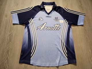 Mens O`Neills GAA DUBLIN football Gaelic jersey shirt Size M