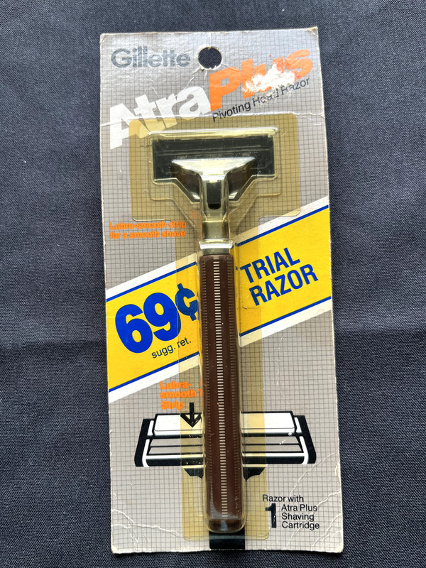 Vintage Gillette Atra Plus Razor Metal & Plastic Shaver Twin Blade