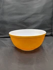 Vintage Pyrex 403 Yellow Orange Citrus 2.5 Qt Nesting Mixing Bowl Milk Glass USA