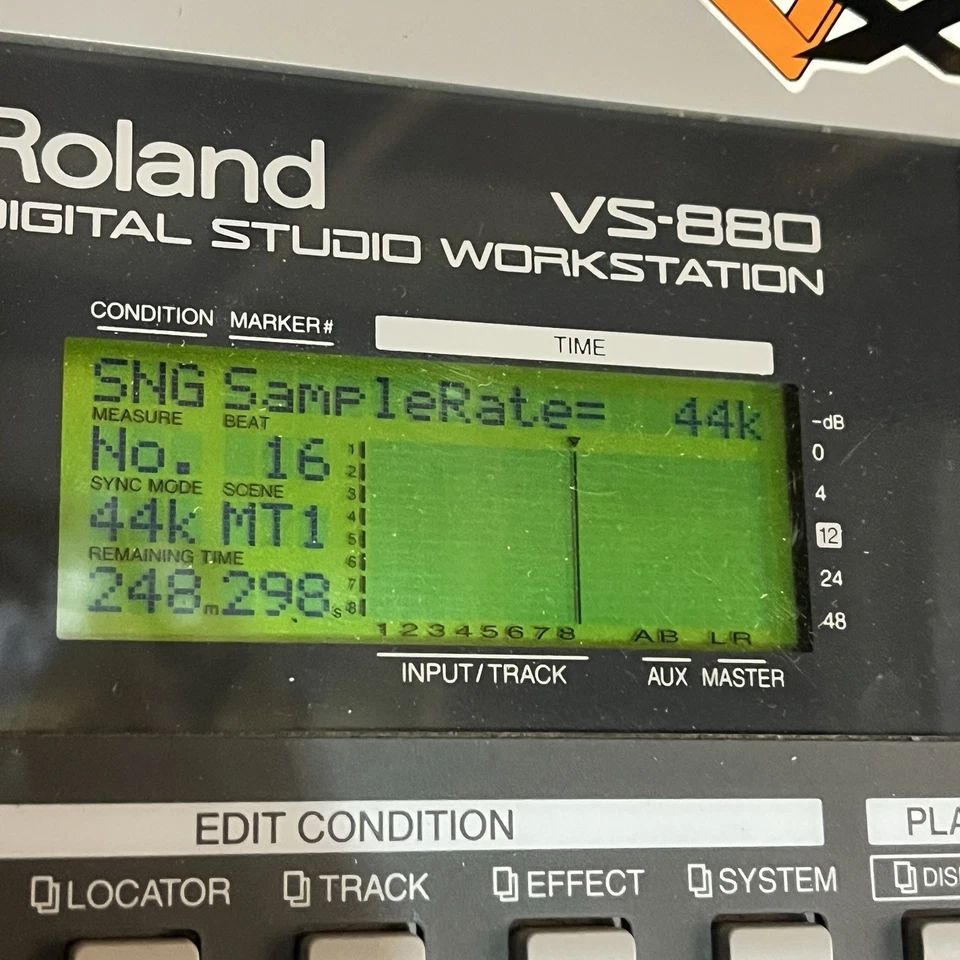 Roland VS-880 Digital Studio Workstation Multitrack Recorder Vintage from Japan - Image 2 of 4