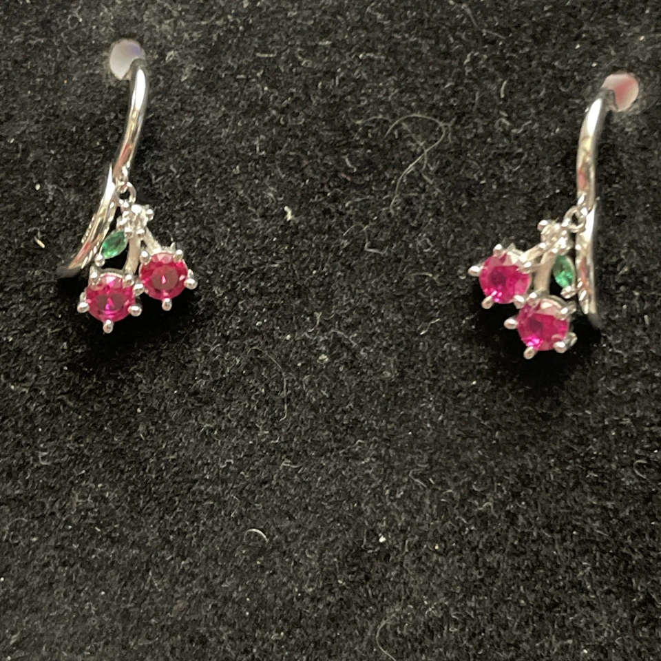 Sterling Silver Ruby Emerald Necklace Earrings Set 925 UV Glow Stones - Image 4 of 4