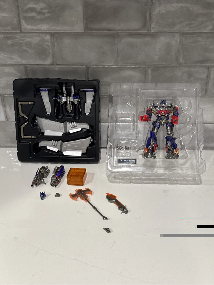 Kaiyodo Optimus Prime Transformers & Robots Action Figures for