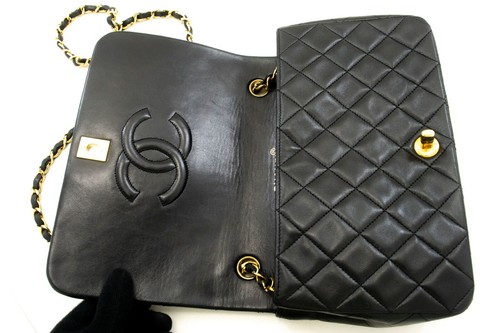 p07 CHANEL Authentic Full Flap Chain Shoulder Bag Black Quilted Lambskin Leather - Picture 11 of 17