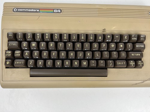 Commodore 64 Personal Computer System-PAL -Vintage - Picture 8 of 19