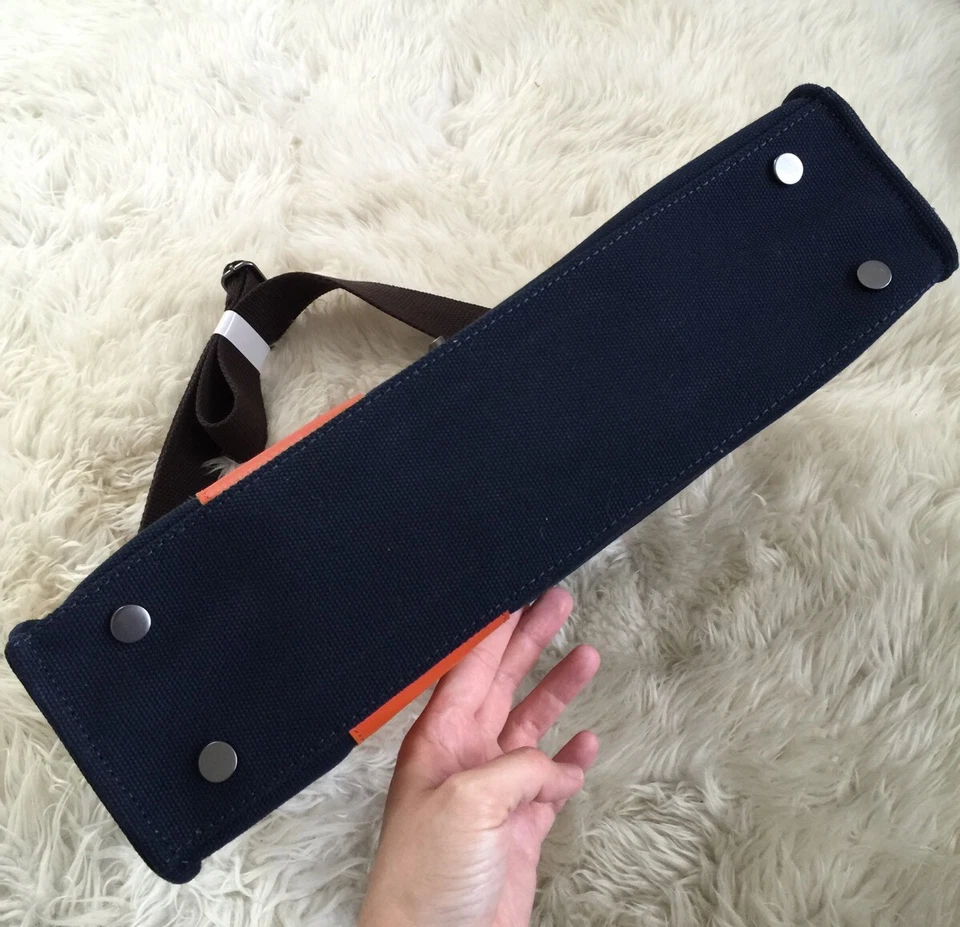 NUEVO Bolso Mensajero Pottery Barn Bradley Cuero Lona Bolso de Mano para Computadora Azul Marino Naranja Foto 4 de 4