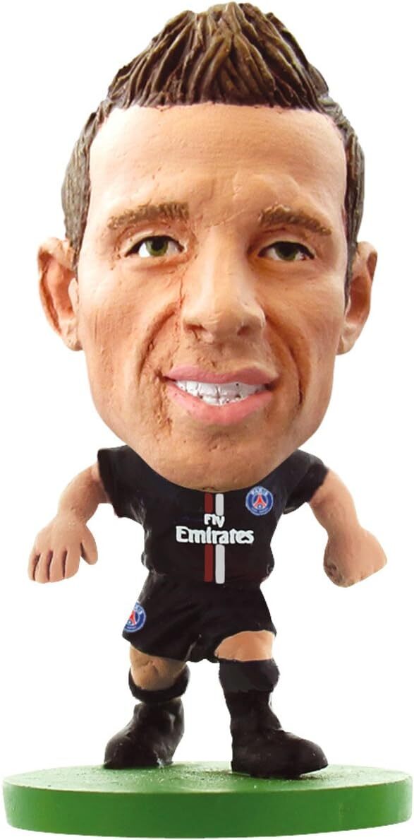 Домашняя форма Йохана Кабайе из Пари Сен-Жермен 4490₽