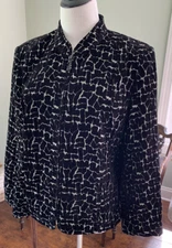 MOLLY & MAX Black & Silver  Zip Jacket in Size Large