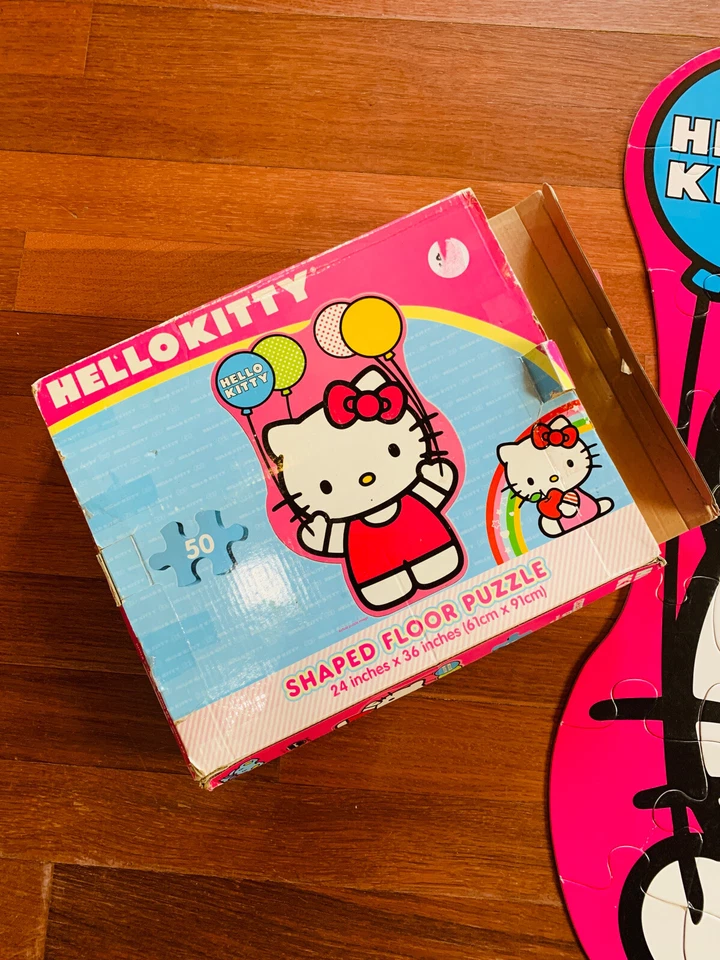 Rompecabezas de piso en forma de HELLO KITTY 50 piezas 24" x 36" completo Foto 4 de 4
