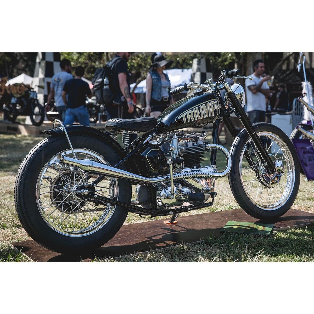 Coker Tire Firestone Deluxe Champion Motorcycle Tire 4.50-18